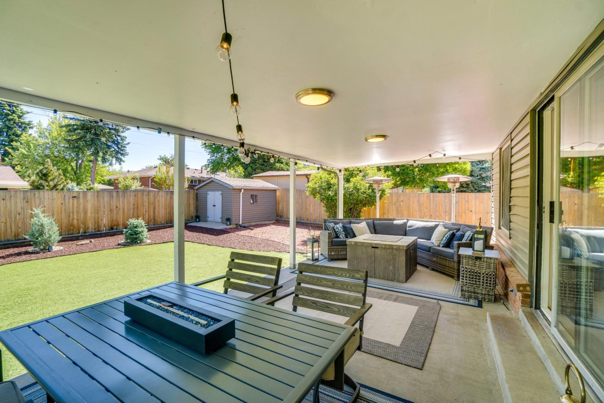 Centennial Home With Covered Patio And Fire Pit! 외부 사진
